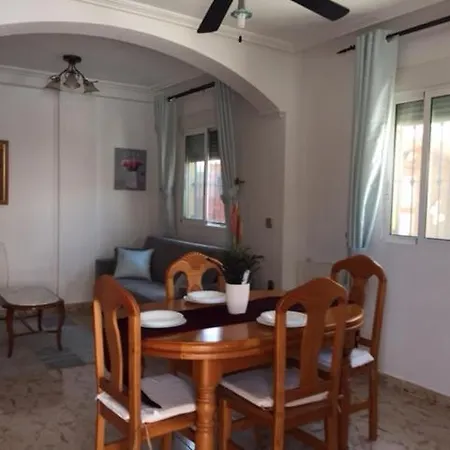 Casa Marisa * Dehesa de Campoamor (Orihuela Costa)